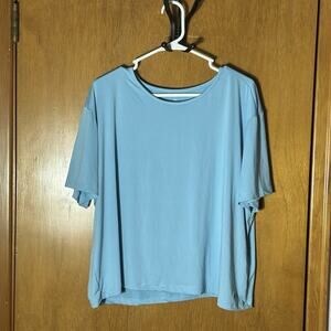 Under Armour Women's Motion Short Sleeve Active Shirt Top Loose Fit Size 1X Blue